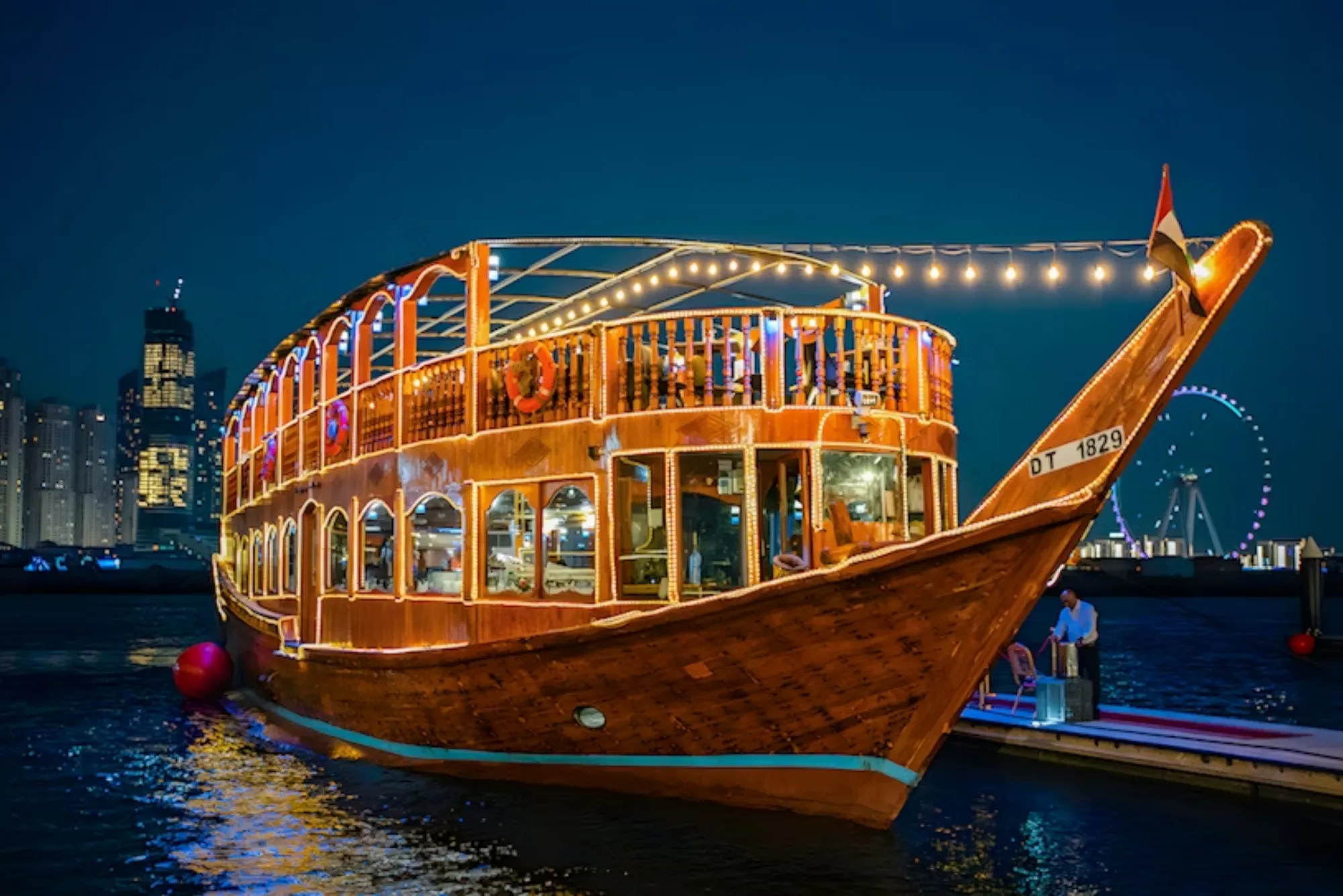 Relish the Glamorous Outlooks of Dhow Cruise Creek Dubai