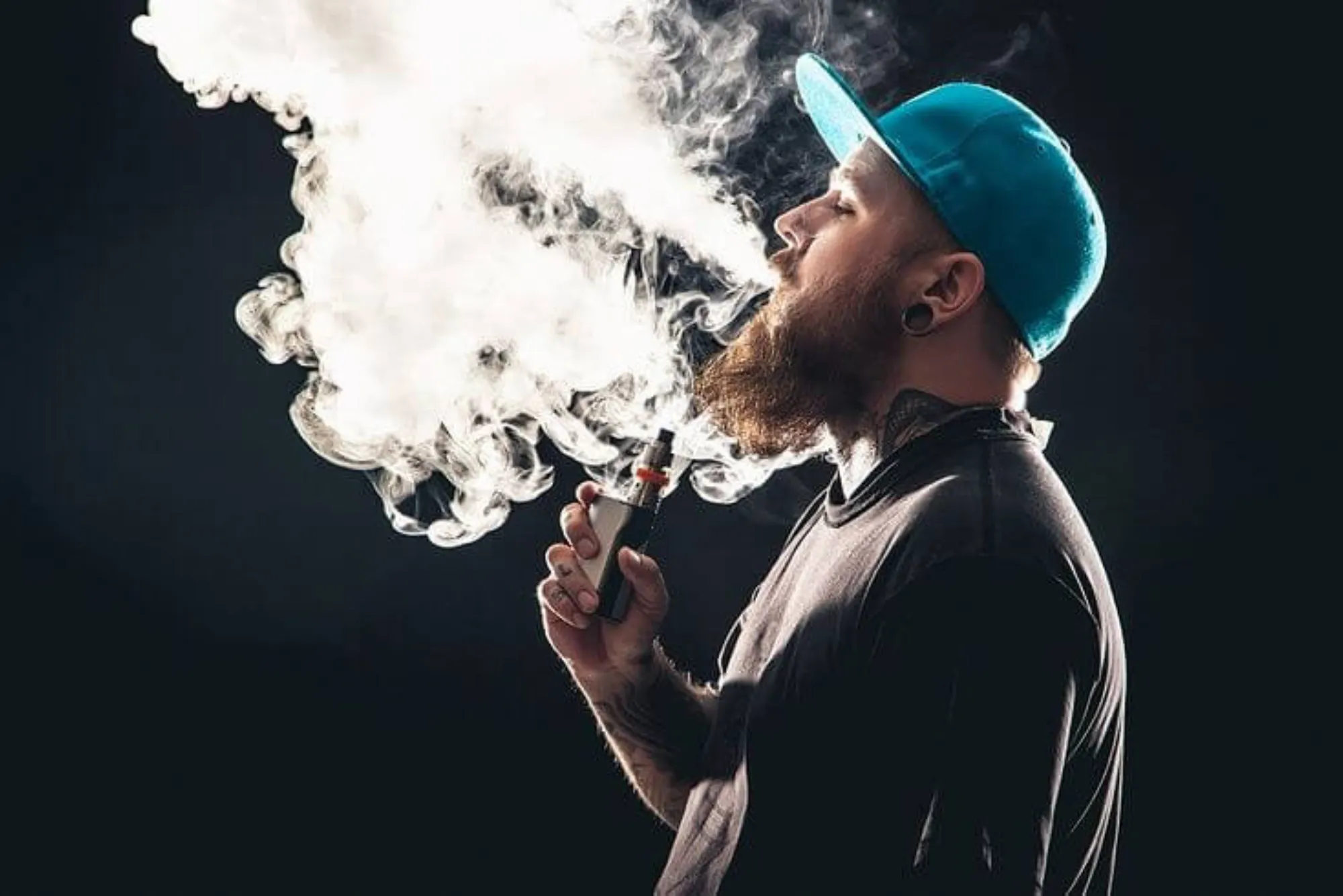 Flavorful Clouds: Take Your Vaping to the Next Level in Dubai
