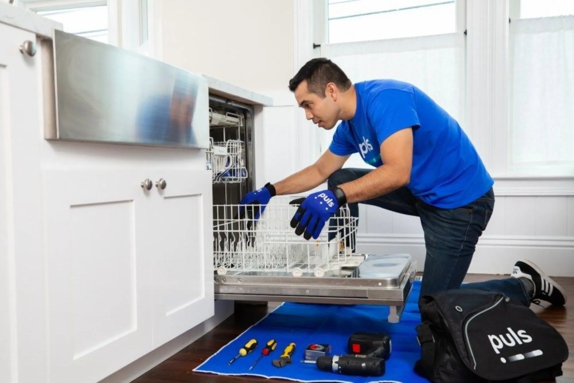 Who Can Fix Your Home Appliances in Dubai?