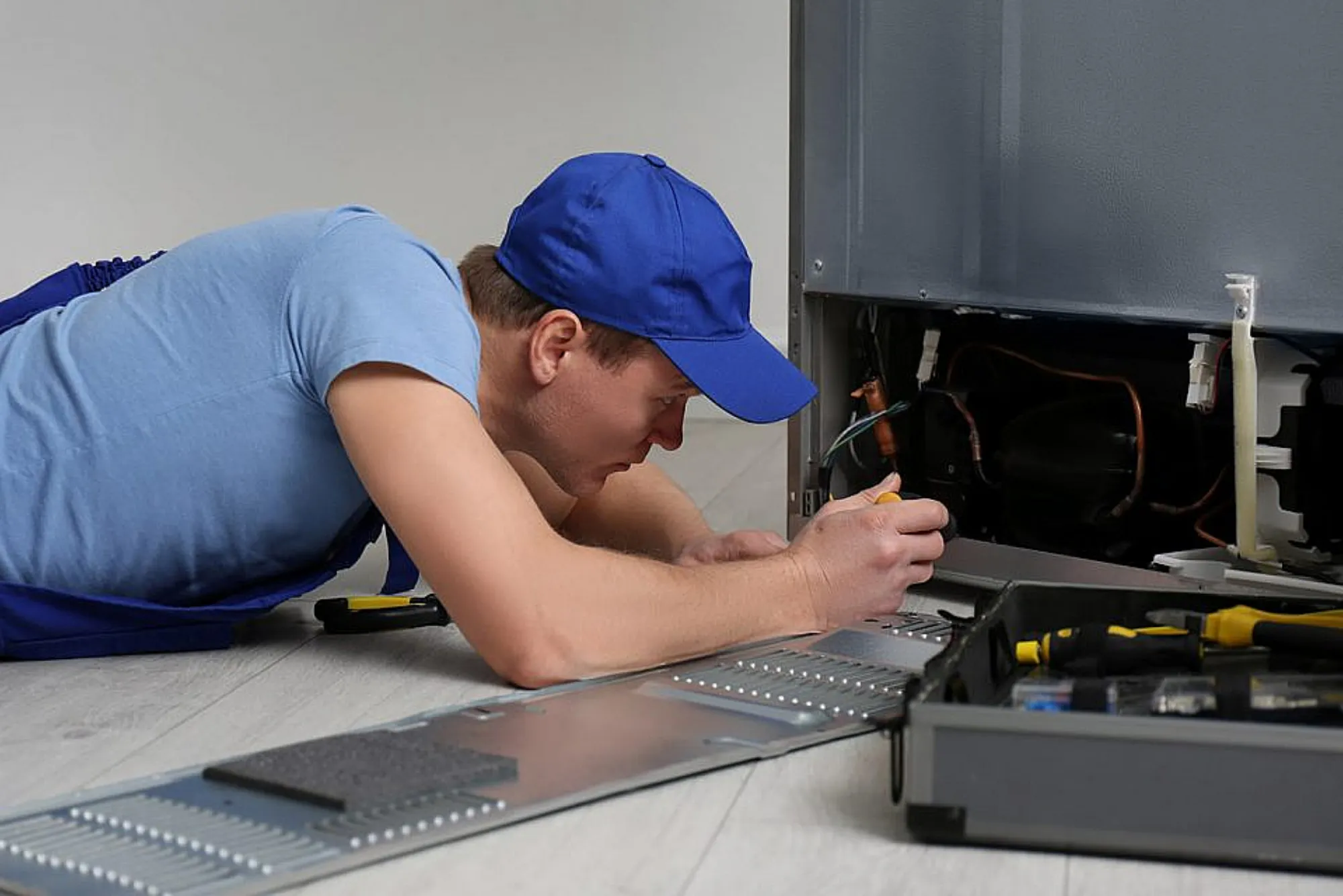 Refrigerator Repair in Sharjah Your Guide to Reliable Service