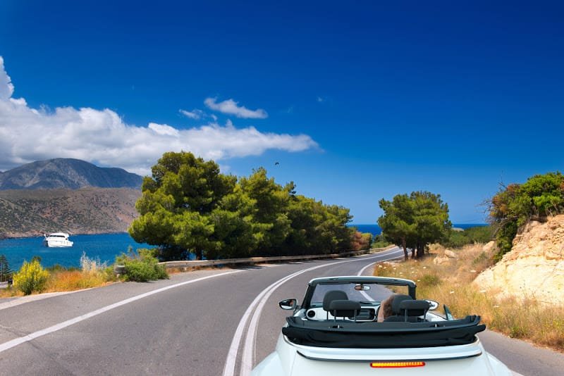 RentingCarz Dubai