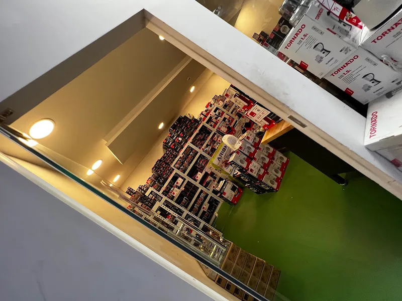 World Brands Warehouse