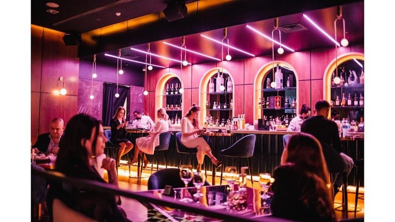 Nova Restaurant and Lounge