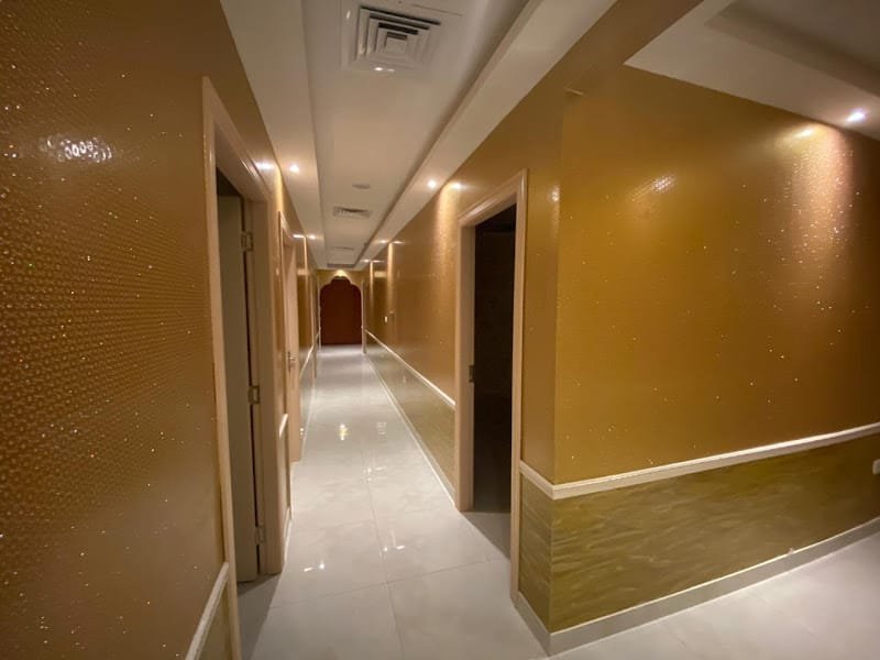 AL ANEQA MASSAGE CENTER