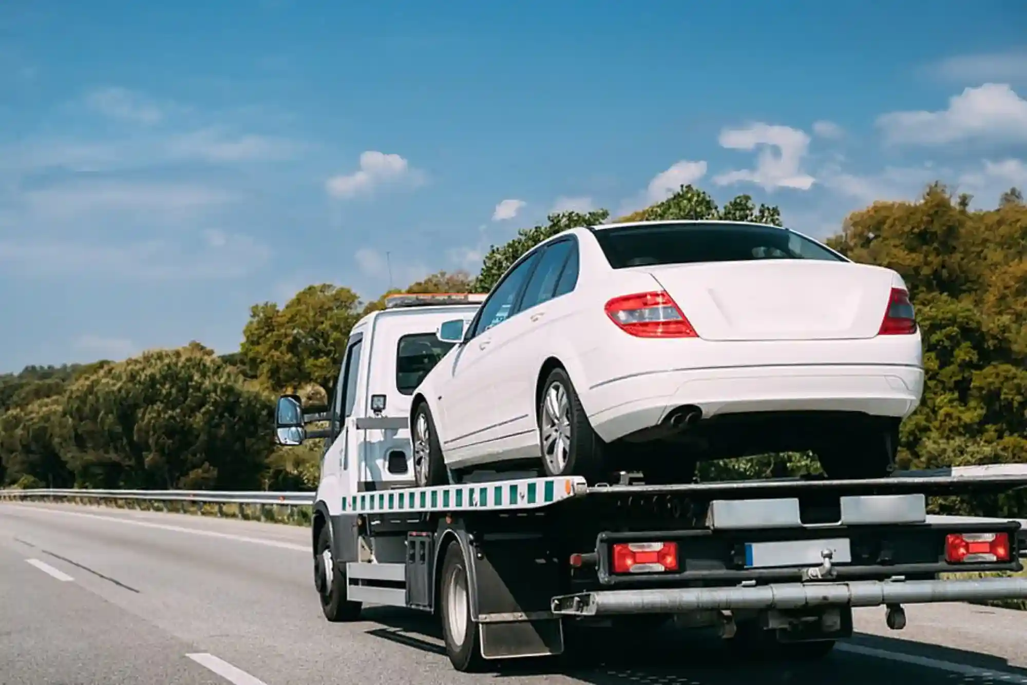 What is a recovery vehicle in Abu Dhabi used for