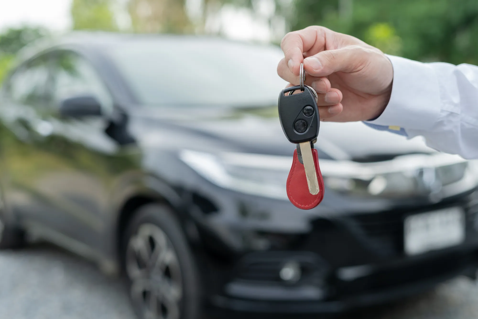 Why Renting a Car Without a Deposit is Perfect for Budget Travelers in Dubai