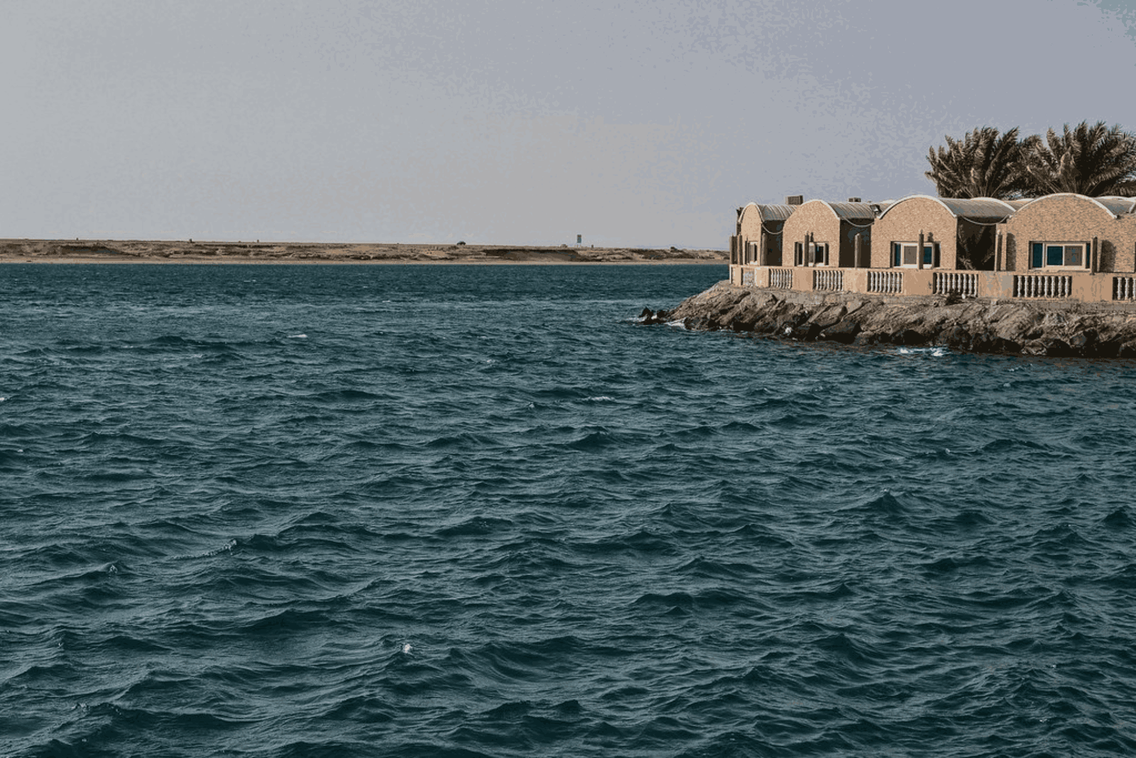 شرم ينبع وجهة سعودية لا تُقارن
