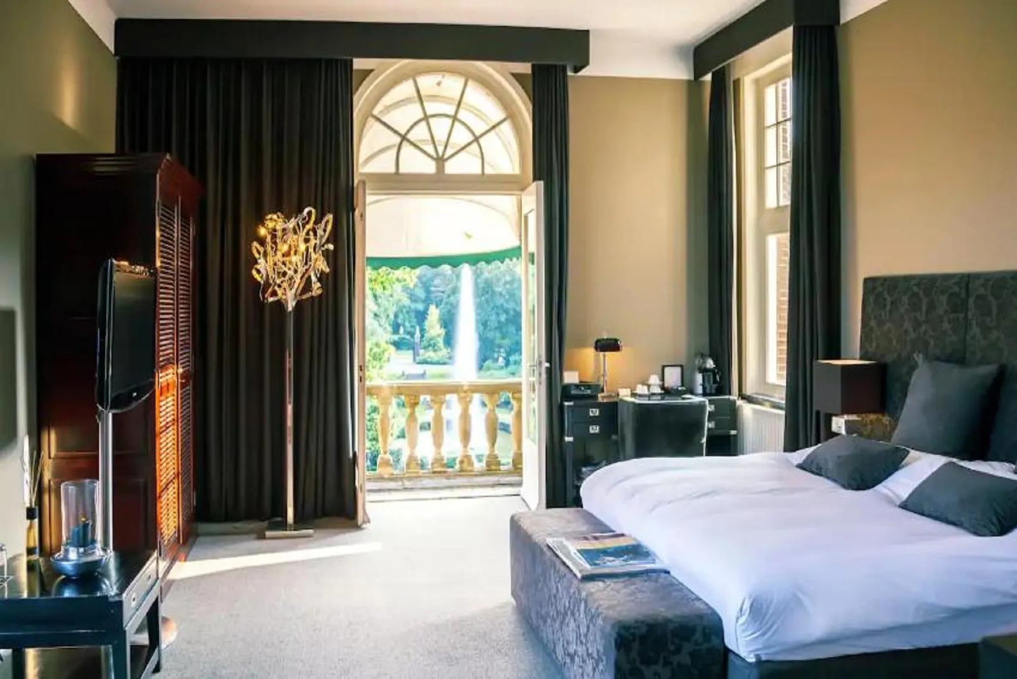 Blackout Curtains are Essential in Dubai