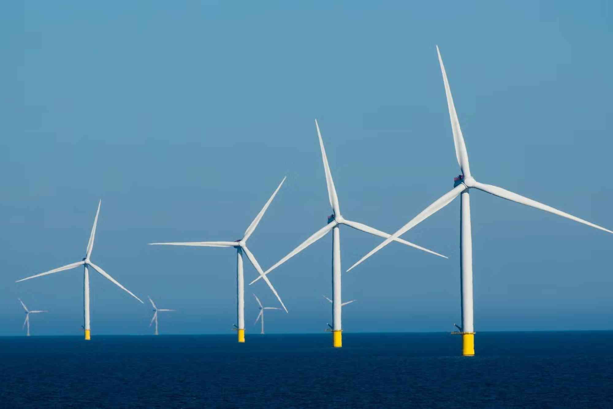 Corporate Buyers Sign Long-Term Contracts for Offshore Wind Power