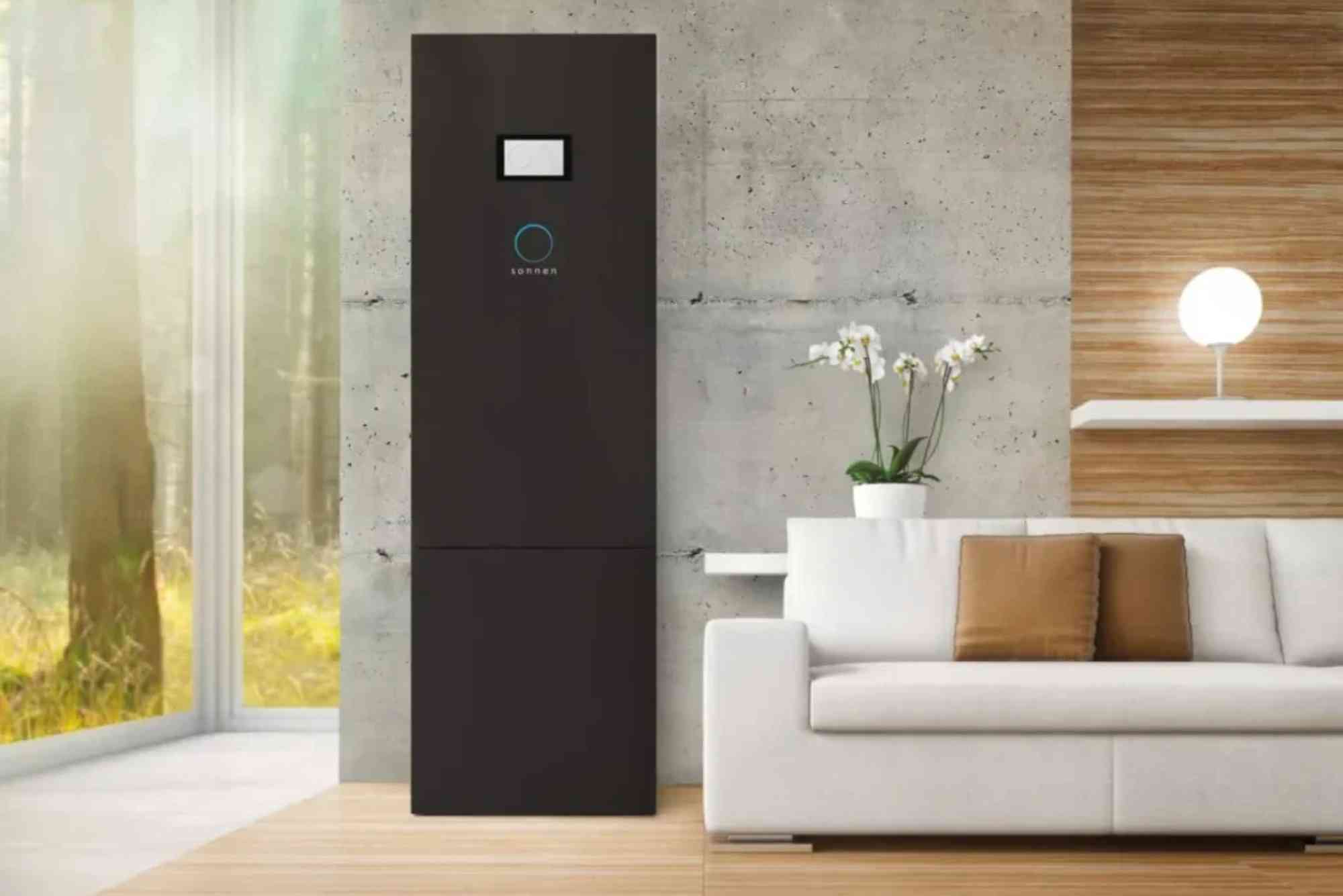 Home Energy Hub Released with AI-Optimized EV Charging and Water-Heater Control