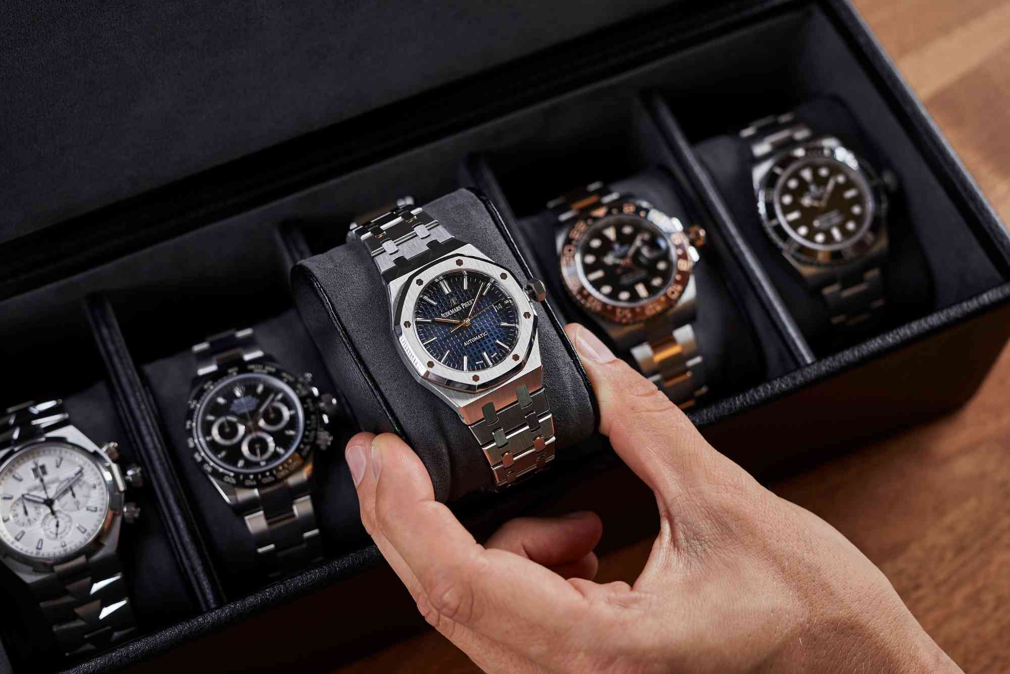 Luxury Watchmaker Releases Anniversary Limited Edition With Carbon-Neutral Packaging