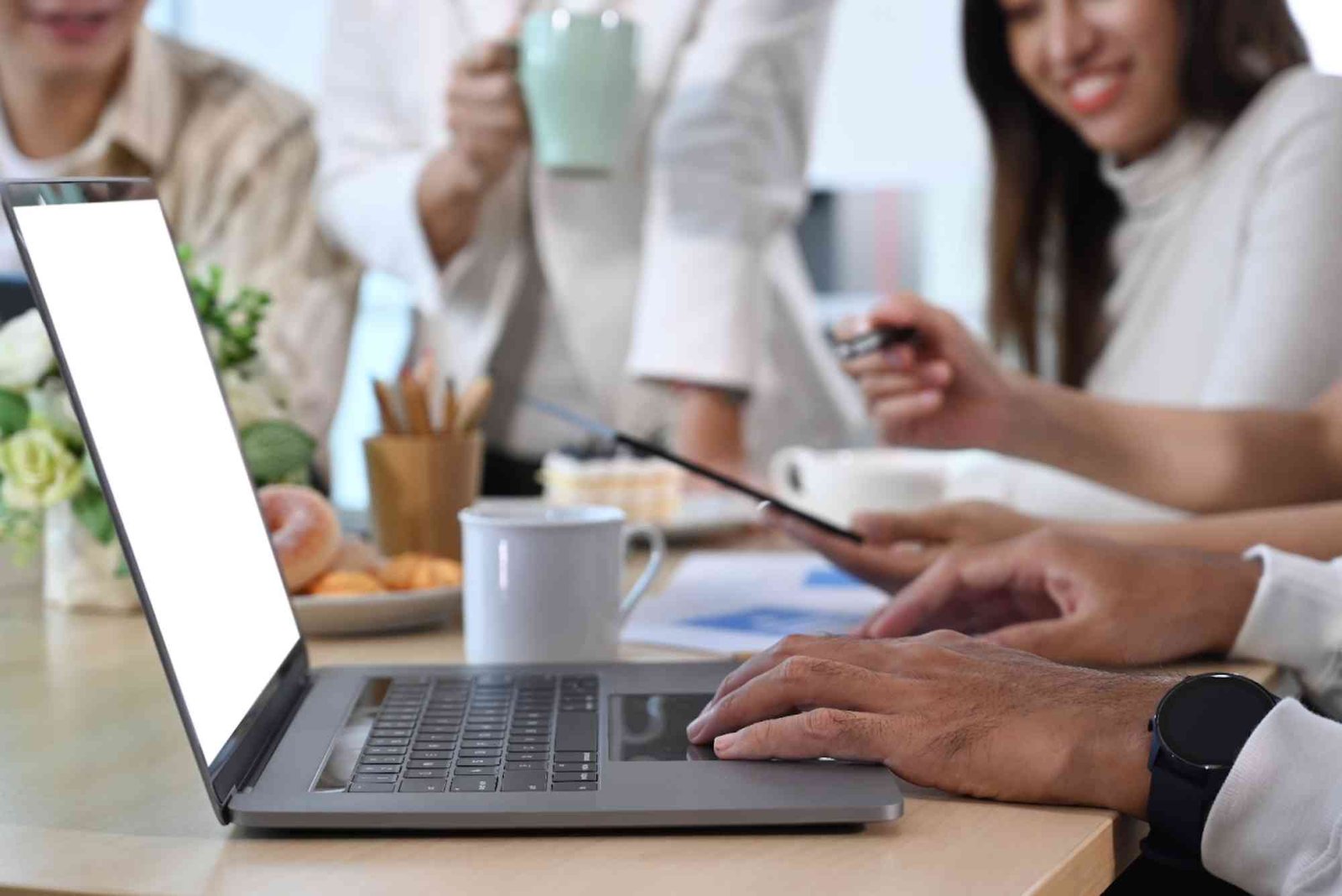 Marketplace Launches Subscription Model for High-Frequency Sellers