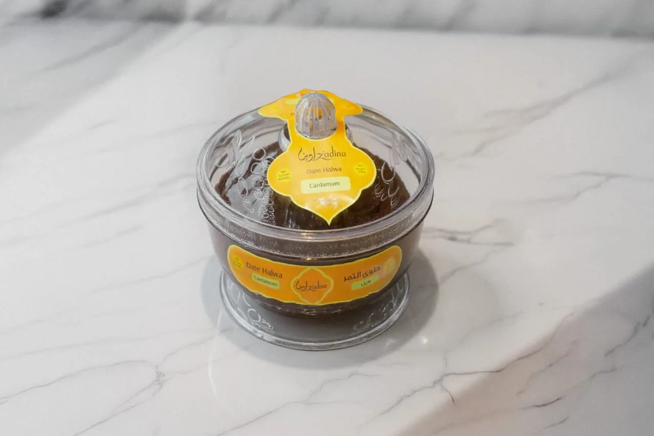 From Empty Calories to Wholesome Sweetness: Dates vs. Sugar