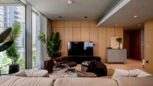 Buying Property Through an Agency